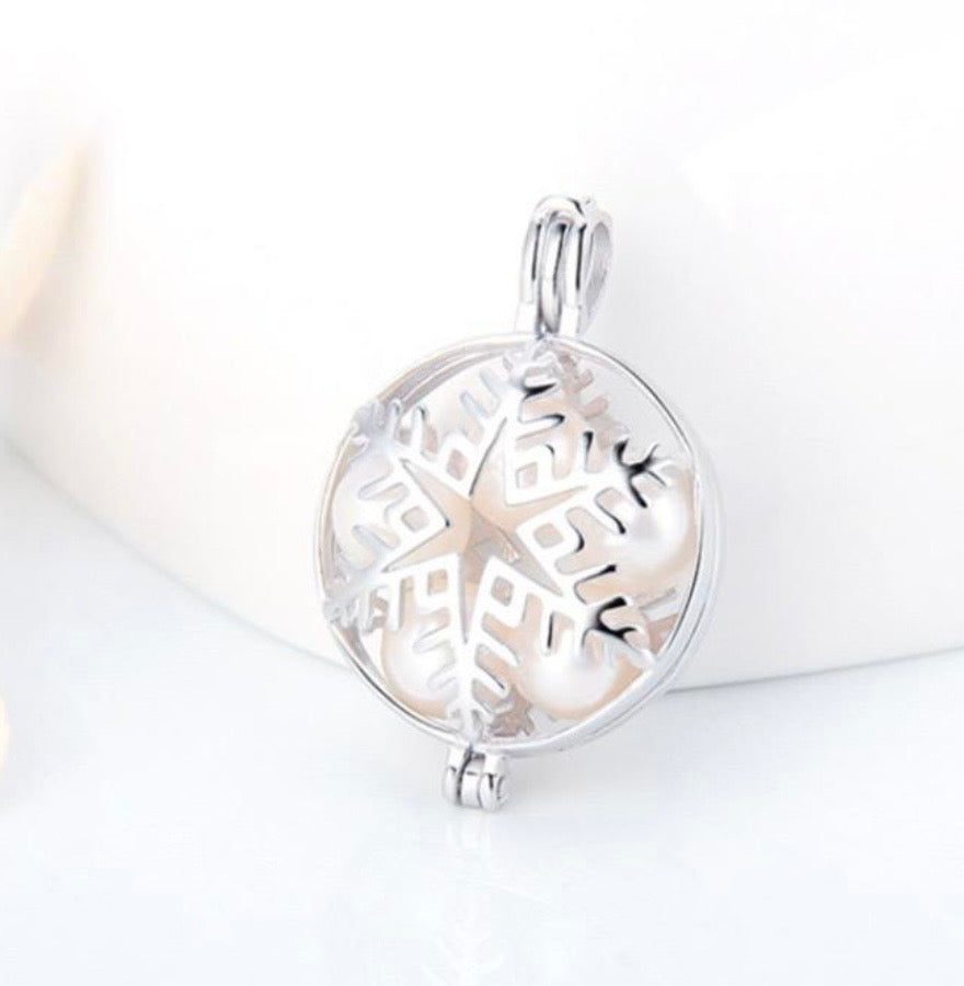 CH 6 - Snowflake Pearl cage pendant