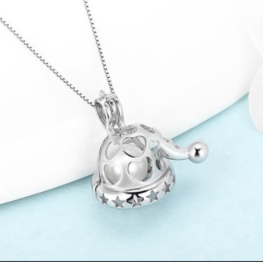 CH 5 - Christmas hat Pearl cage pendant no.2