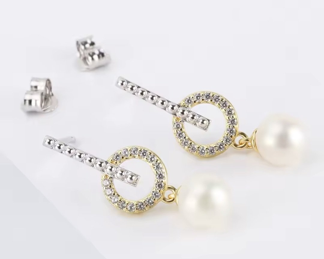 SSE5 - Mixed Metal Earrings