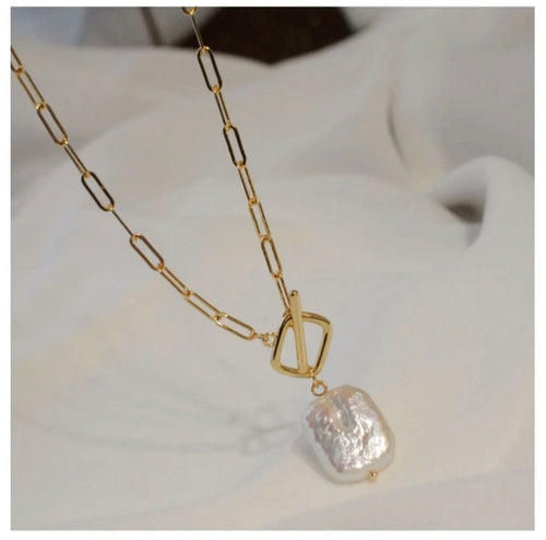 Baroque Pearl Necklace