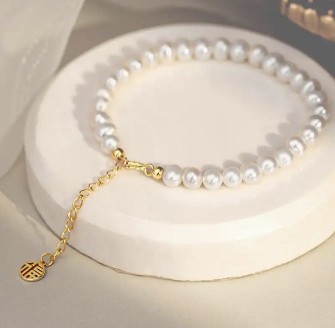 Pearl Bracelet